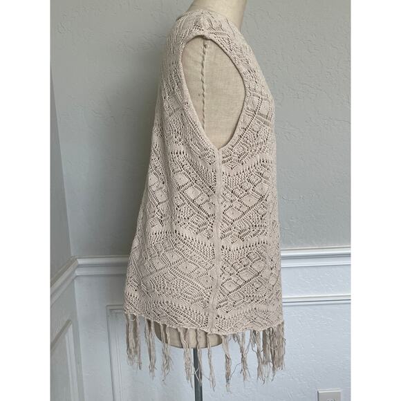 Crochet Fringe Vest Tan Neutral Medium - Picture 5 of 8
